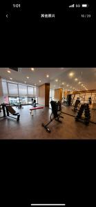 Pusat kebugaran dan/atau fasilitas kebugaran di skytrees公寓 距Aeon五分钟路程