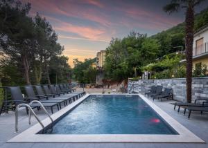 Billede fra billedgalleriet på Villa with 6 Bedrooms and Heated Pool i Mošćenička Draga