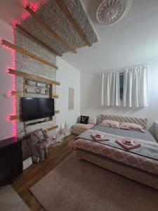 Una cama o camas en una habitación de Stan na dan S