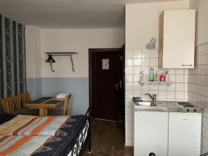 Afbeelding uit fotogalerij van Pension&Hostel Anna - Monteurzimmer in München