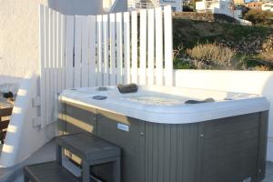 Foto sihtkohas Akrotíri asuva majutusasutuse Villa Solasta #2 with jacuzzi in Santorini galeriist