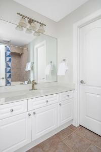 Ένα μπάνιο στο The Magnolia House +17 φωτογραφίες