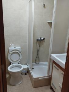 Phòng tắm tại Apartamentos retiro novo baixo