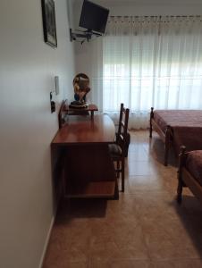 TV/trung tâm giải trí tại Apartamentos retiro novo baixo