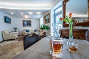 A seating area at Boutique Hotel Vila Lieska