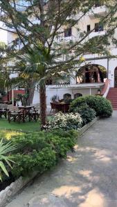 Zahrada ubytování G&D Hotel Deanna Pool&Brunch