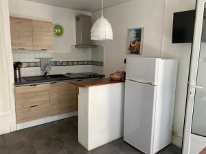 Köök või kööginurk majutusasutuses Ti Yole