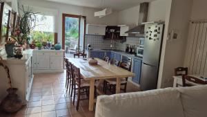 Kuchyň nebo kuchyňský kout v ubytování Elba-bella casa in Campagna, meraviglioso giardino, animali ammessi