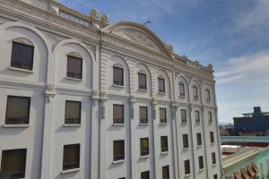 Bangunan di mana terletaknya hotel