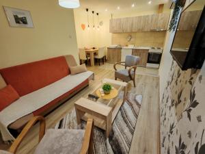 Kuchyň nebo kuchyňský kout v ubytování Ravana Sky Apartments
