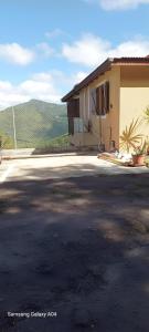 Pogled na planinu ili pogled na planinu iz apartmana