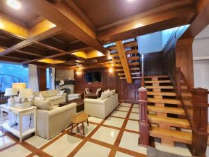Posezení v ubytování Hygge Home Manali