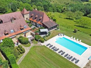 Πισίνα στο ή κοντά στο Authentique Propriété Périgourdine pour 18 Pers. avec Piscine Chauffée - FR-1-824-13