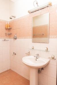 Koupelna v ubytování Asian Rooms Colombo 14