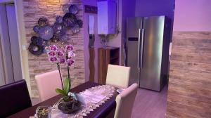 Posedenie v ubytovaní Timi wellness Apartman Siófok