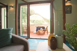 Imagen de la galería de Appartamenti Brajosa, en Giglio Porto