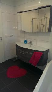 Koupelna v ubytování Loft Nagoldtal + 37 fotografií