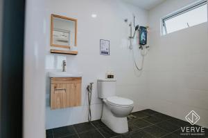 Ένα μπάνιο στο The Time Capsule 4B3B BY Verve 12 Pax +51 φωτογραφίες