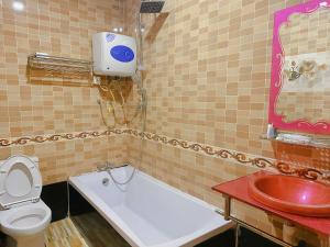 Koupelna v ubytování Leng Sengna Hotel