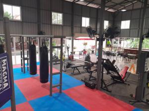 Fitness centrum a/nebo fitness zařízení v ubytování Thaineth Sport Camp