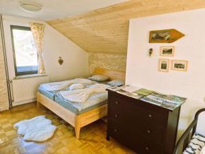 Postel nebo postele na pokoji v ubytování Apartma Saša