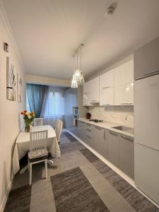 Φωτογραφία από το άλμπουμ του Luxury Apartament στο Kισινάου +8 φωτογραφίες