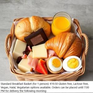 Φαγητό σε αυτό το διαμέρισμα ή κάπου εκεί κοντά