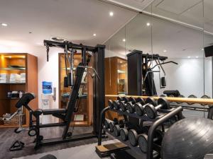 Fitness centrum a/nebo fitness zařízení v ubytování Sofitel Brussels Europe
