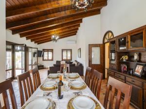Fotografia z galérie ubytovania Cubo's Finca La Deseada v destinácii Alhaurín el Grande