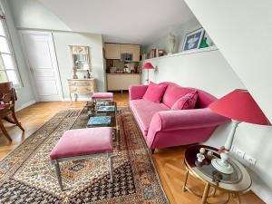 Χώρος καθιστικού στο L'orangerie White Palacio +36 φωτογραφίες