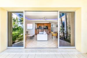 Balcone o terrazza di 1 Bdrm Pool Garden View at The Yacht Club D3
