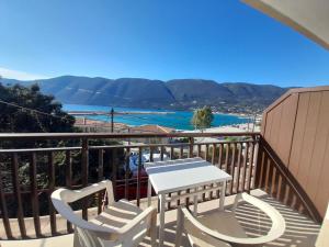 ヴァシリキにあるペンション ホリデーズのギャラリーの写真