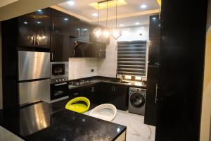 Φωτογραφία από το άλμπουμ του Sanni White Homes σε Mobido