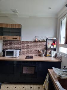 Photo de la galerie de l'établissement Chambre dans une longere en campagne, à Durtal