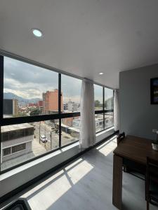 TV a/nebo společenská místnost v ubytování Hostelfc Loft 60