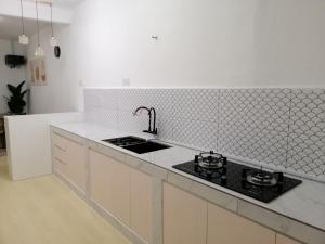 Kuchyň nebo kuchyňský kout v ubytování casa610 HOMESTAY PD