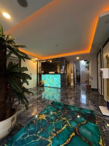 The swimming pool at or close to Akayda Butik Hotel