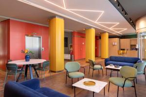 Posezení v ubytování B&B Hotel Milano Aosta