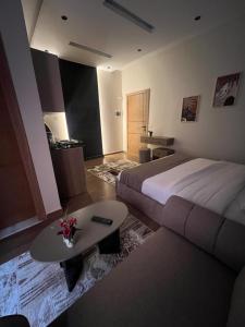 Postel nebo postele na pokoji v ubytování Regal view Aparthotel