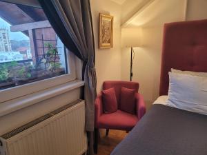 Postel nebo postele na pokoji v ubytování APARTMANI Emerald Dream