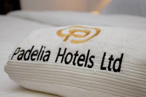 Certifikát, hodnocení, plakát nebo jiný dokument vystavený v ubytování Hotel Padelia & apartment