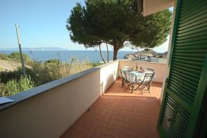 Fotografie z fotogalerie ubytování Villetta con vista mare e parcheggio v destinaci Giglio Porto + 25 fotografií