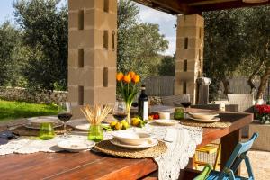 Vonkajšia záhrada v ubytovaní IL Trullo Di Mamma Lucia-Luxury Villa