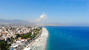 an aerial view of a beach and the ocean at Bed in Italy in Siderno Marina