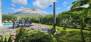 Gallery image of Aparthouse with pool in Solin
