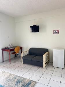 Ruang duduk di Seaview Apartel
