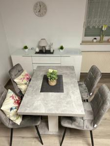 Posezení v ubytování Souterrain Ferienwohnung Iphofen