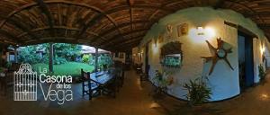 Taman di luar Casona los Vega
