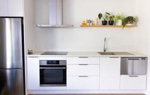Dapur atau dapur kecil di Cosy Retreat, Pets Welcome!