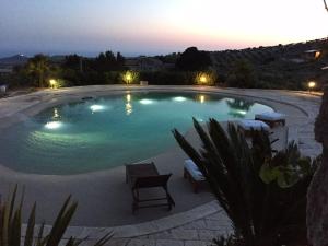 Bazén v ubytování Casa Balata Farm House nebo v jeho okolí